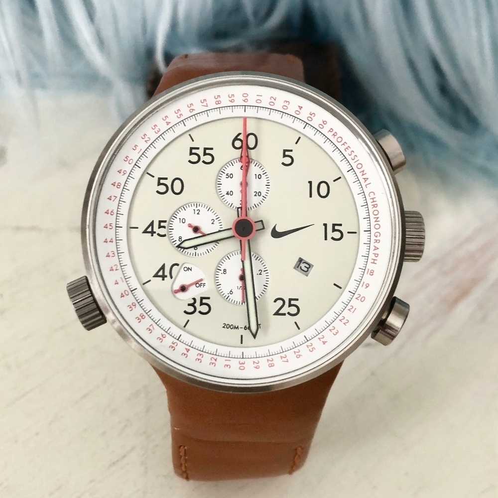 NIKE HERITAGE Chronograph Vintage, Y2K, Mens Wrist Watch, Leather Strap, RARE